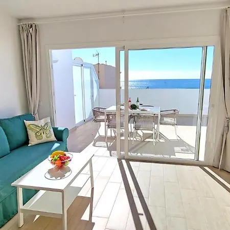 Apartament Ocean Sounds 2 *